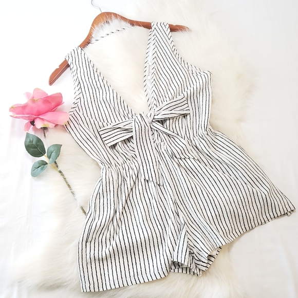 In The Beginning Dresses & Skirts - In The Beginning White Black Stripe Romper Size L